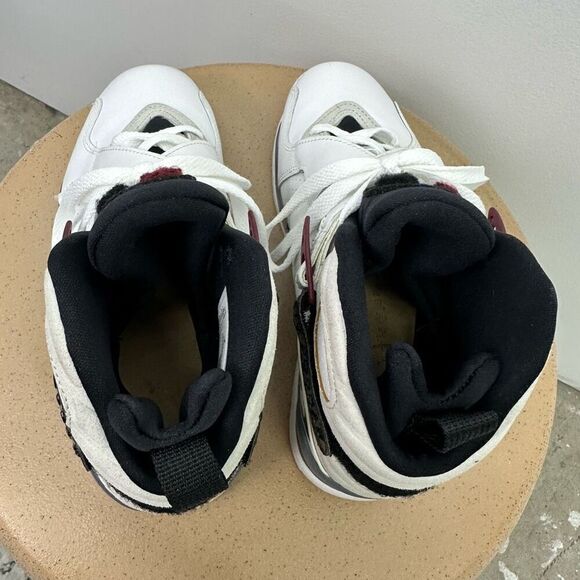 Air Jordan Women’s VIII Retro White Burgundy (CI1236-104) - Picture 10 of 13